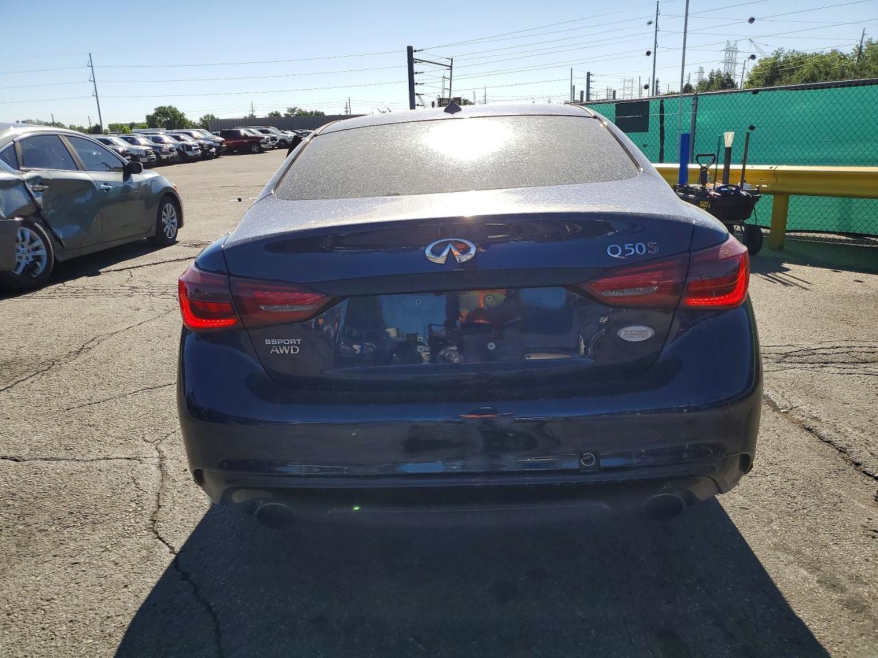 2021 Infiniti Q50 Red Sport 400 - zdjęcie 6
