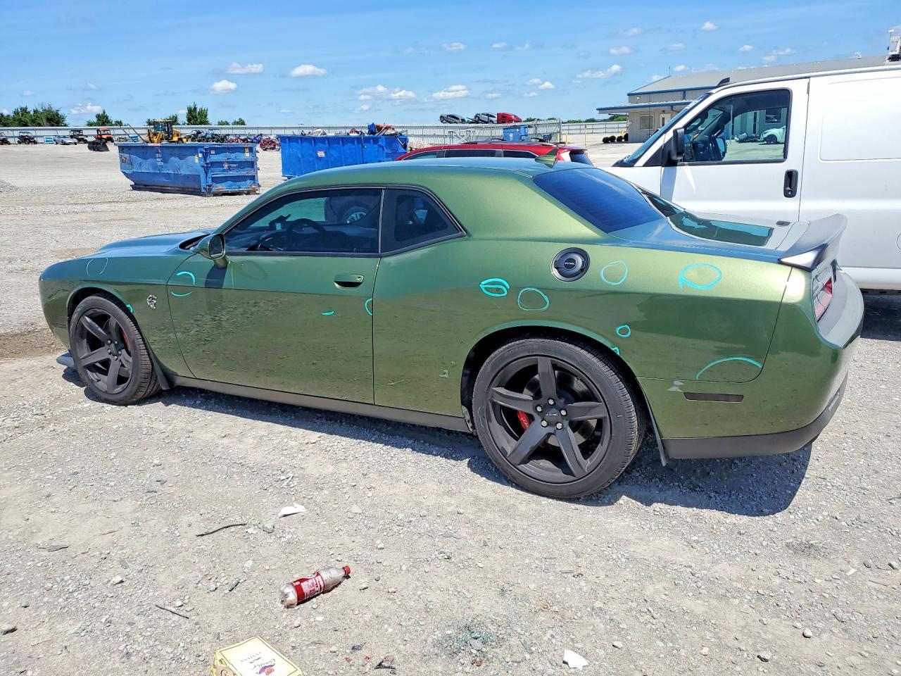 2021 Dodge Challenger Srt Hellcat - zdjęcie 2