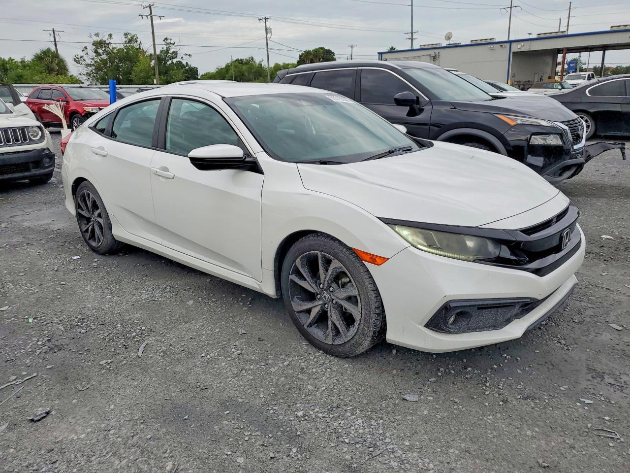 2019 Honda Civic Sport - zdjęcie 4