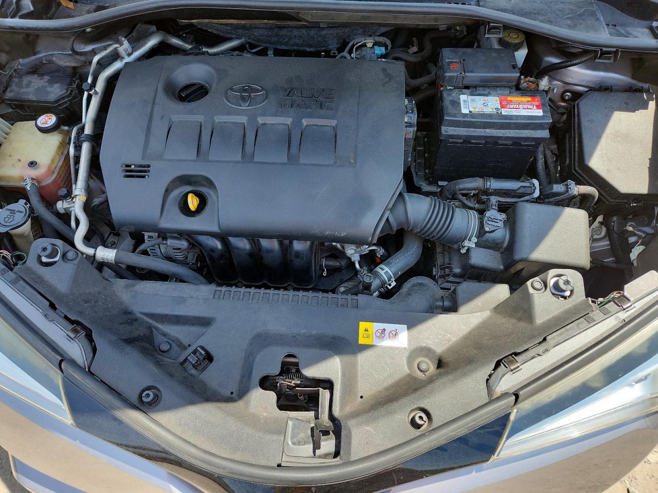 2019 Toyota C-Hr Le - zdjęcie 11
