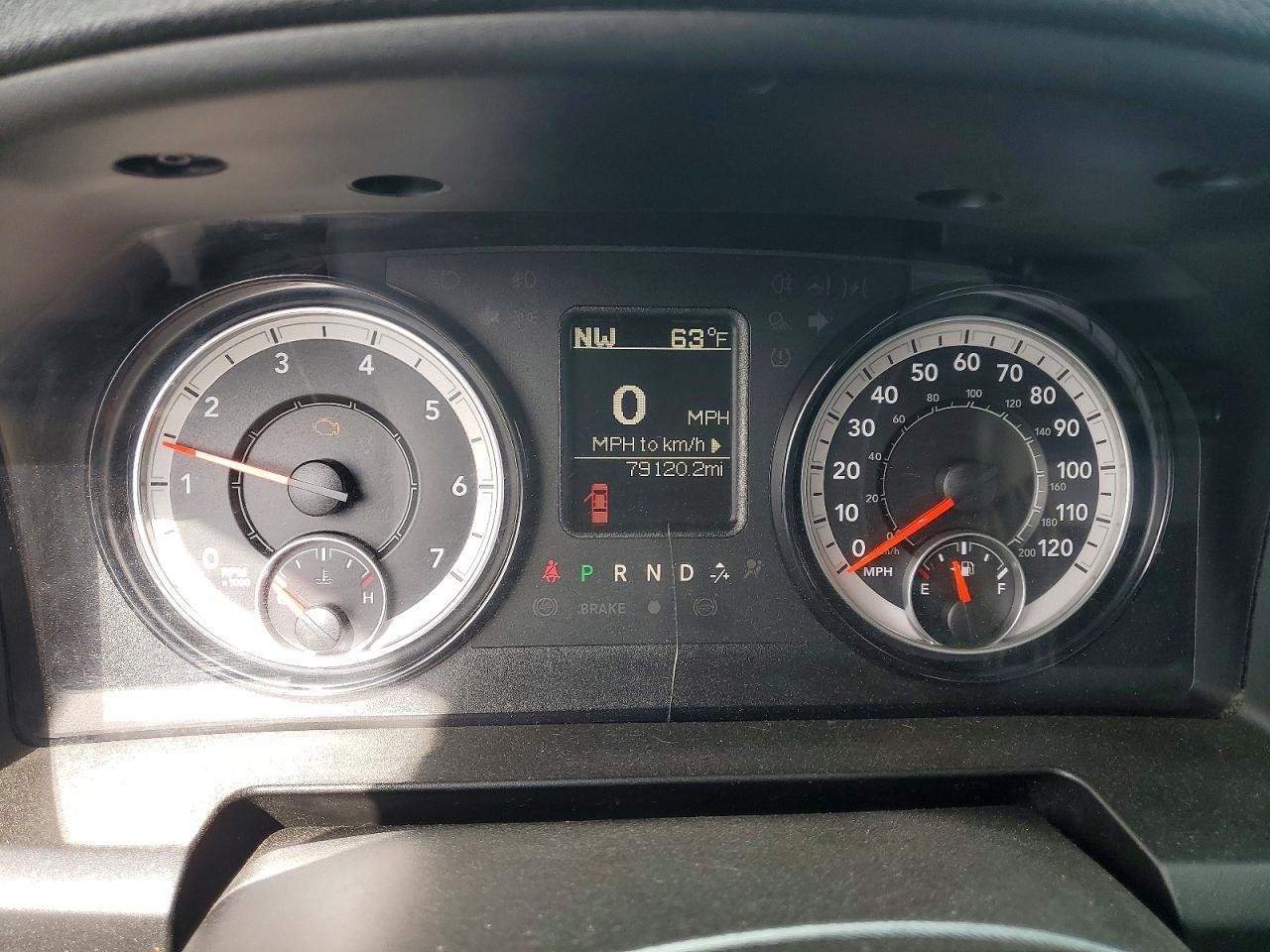2021 Ram 1500 Classic Slt - zdjęcie 9