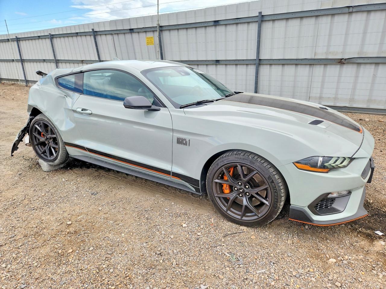 2022 Ford Mustang Mach I - zdjęcie 4