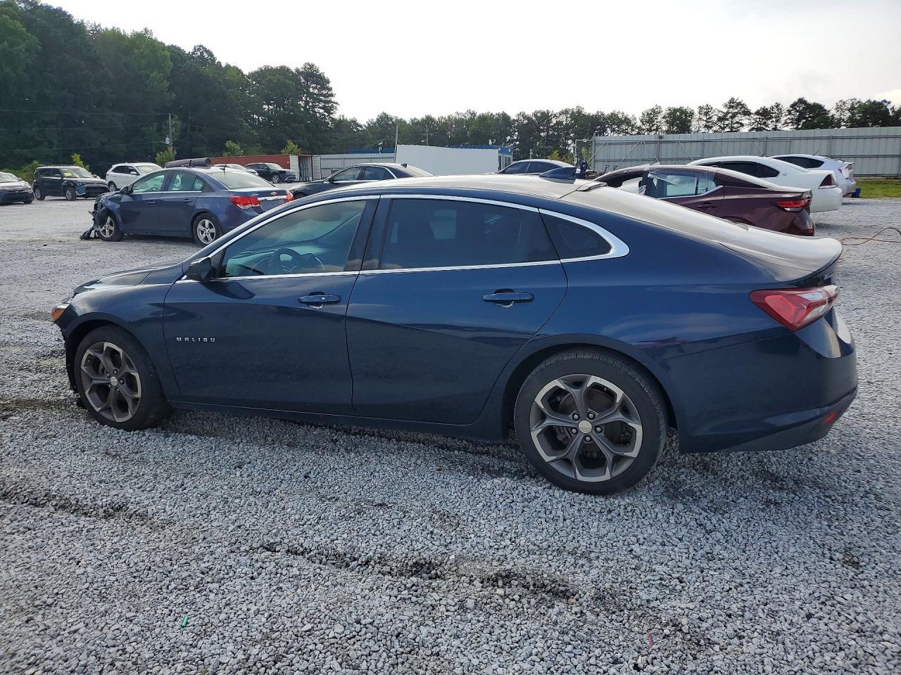 2020 Chevrolet Malibu Lt - zdjęcie 2