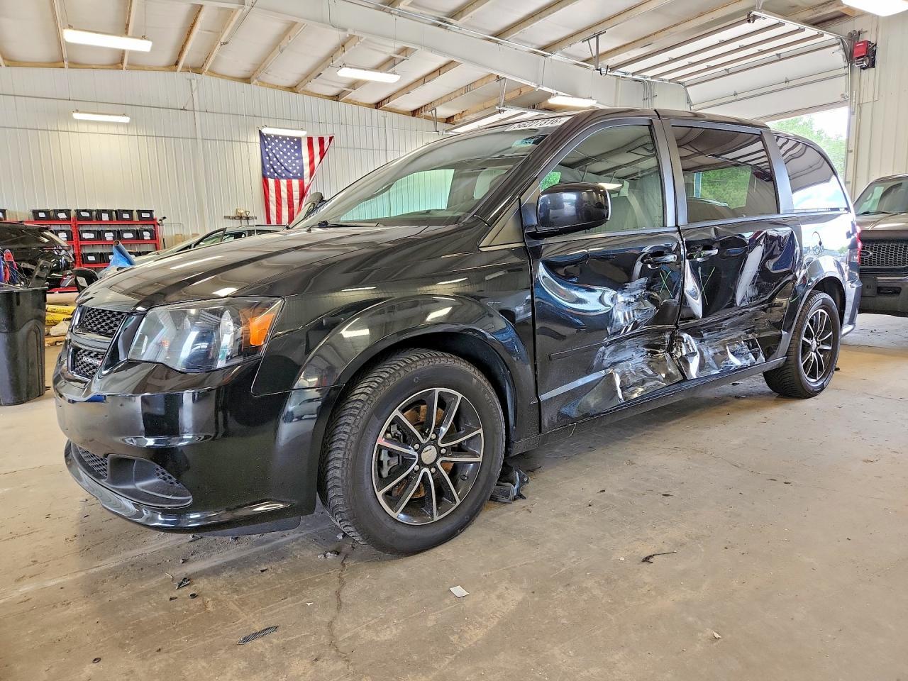 2016 Dodge Grand Caravan Se - zdjęcie główne