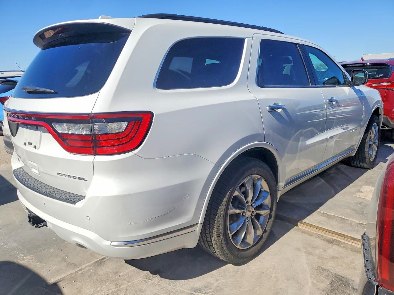 2022 Dodge Durango Citadel - zdjęcie 3
