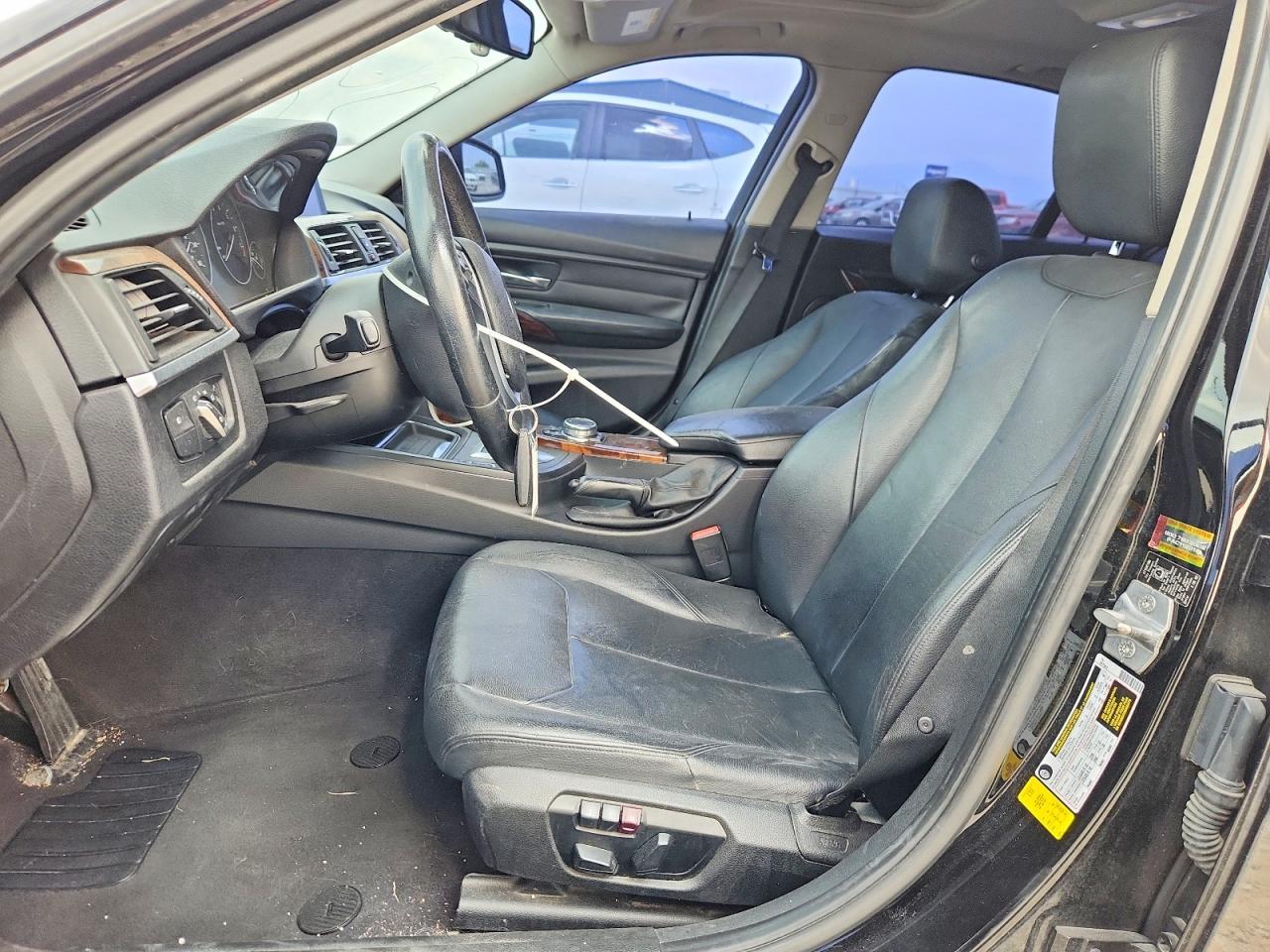 2014 BMW 335 I - zdjęcie 7