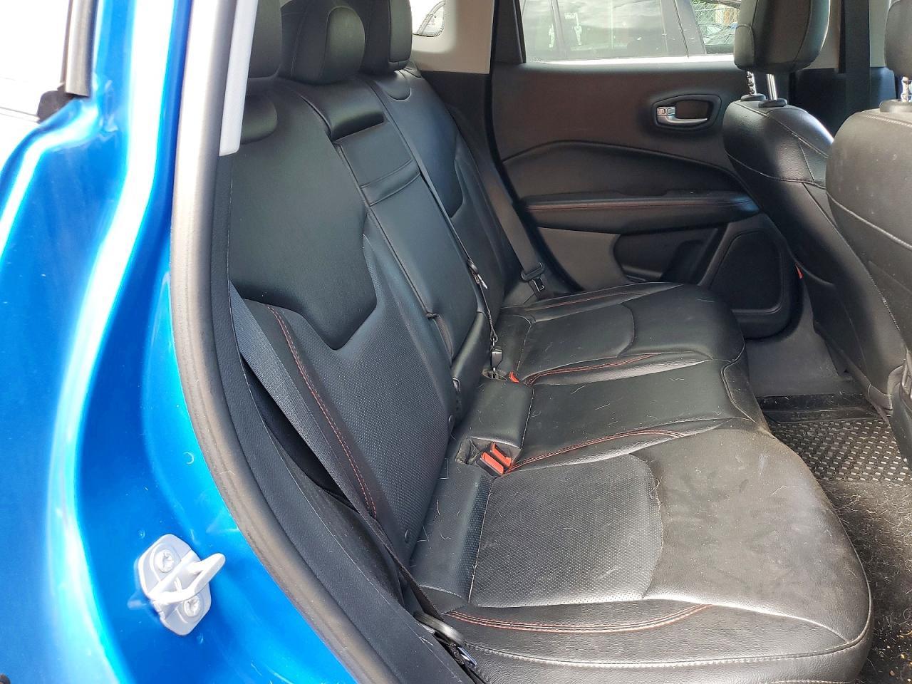 2018 Jeep Compass Trailhawk - zdjęcie 11