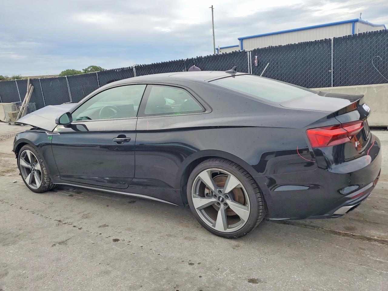2020 Audi A5 Premium Plus - zdjęcie 2