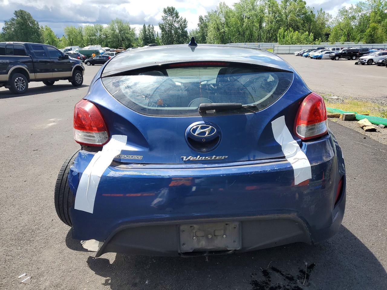 2016 Hyundai Veloster Base - zdjęcie 6