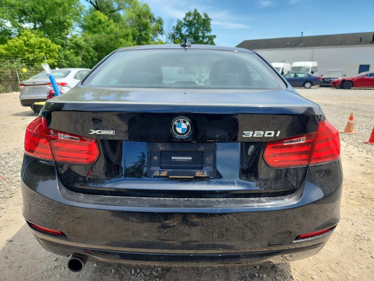 2014 BMW 320 I xDrive - zdjęcie 6