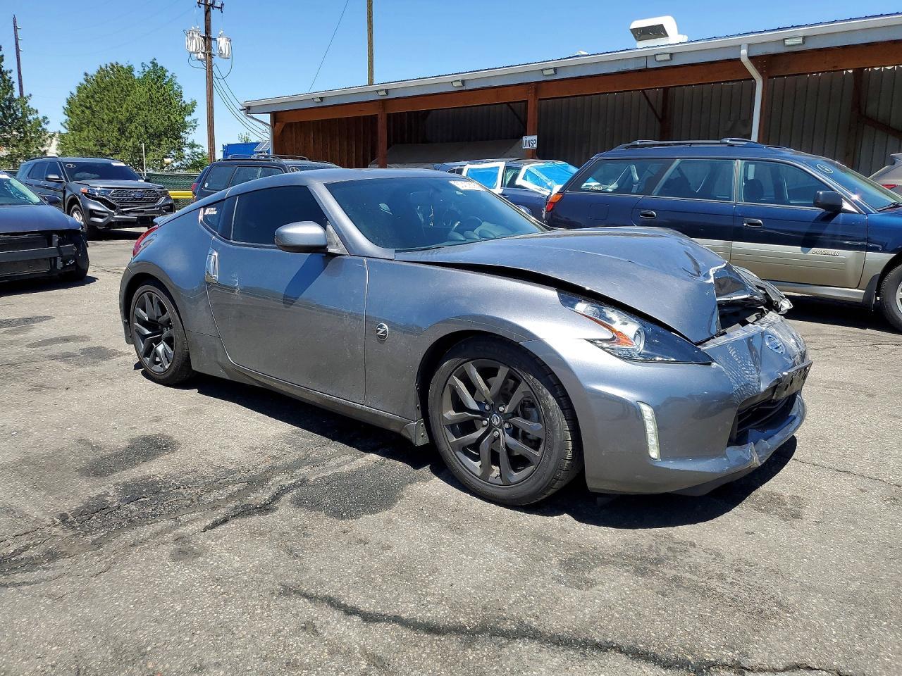 2018 Nissan 370Z Touring - zdjęcie 4