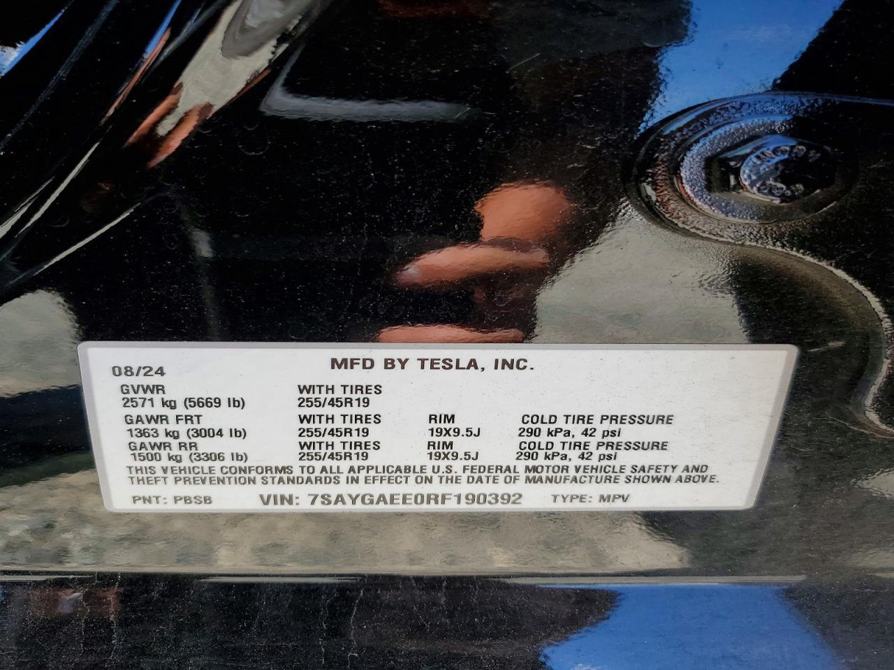 2024 Tesla Model Y - zdjęcie 13