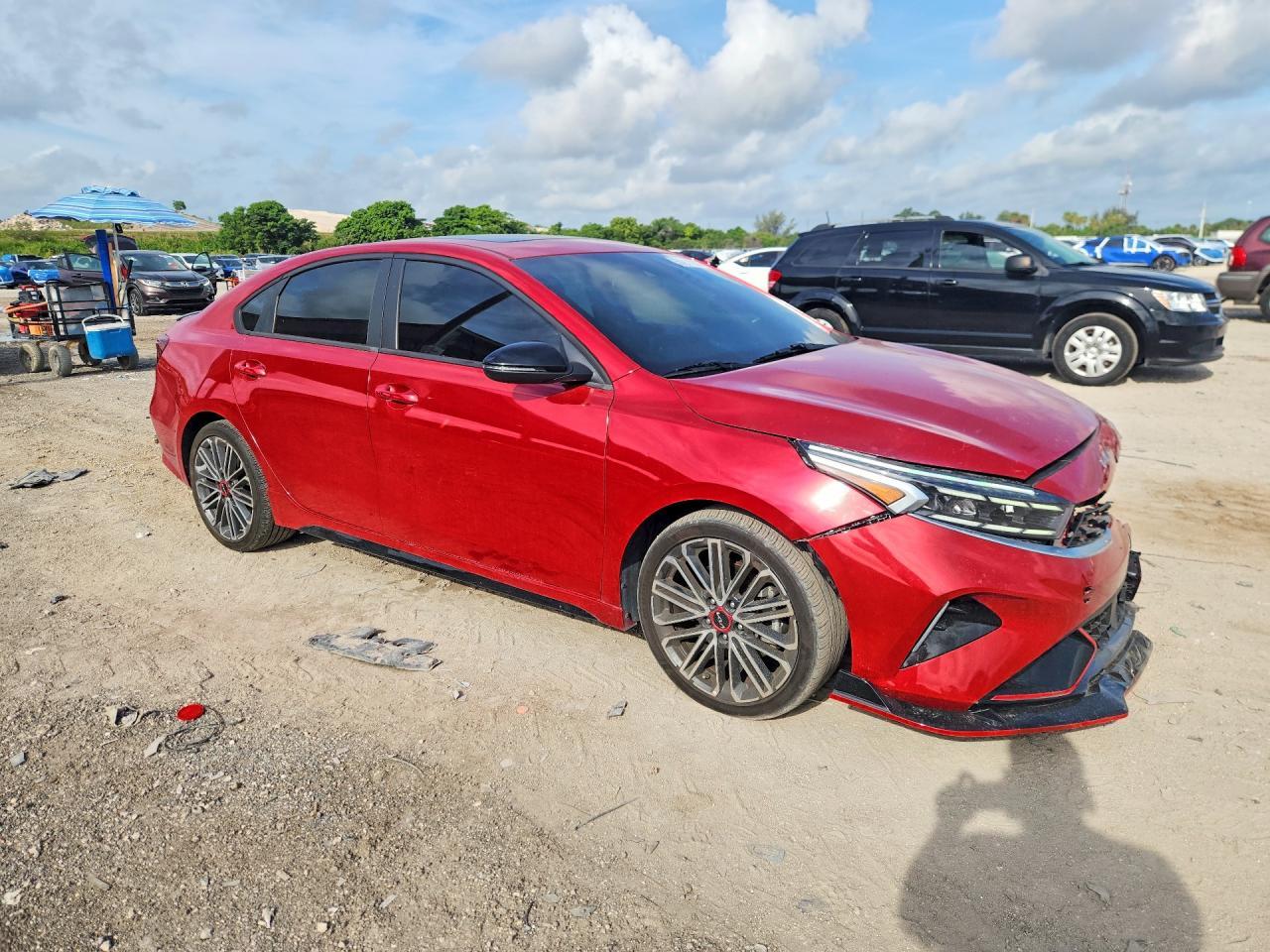 2024 Kia Forte Gt - zdjęcie 4