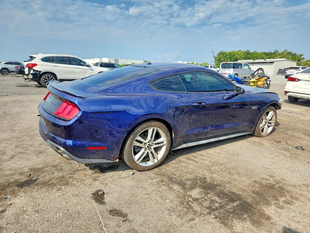 2020 Ford Mustang Gt - zdjęcie 3