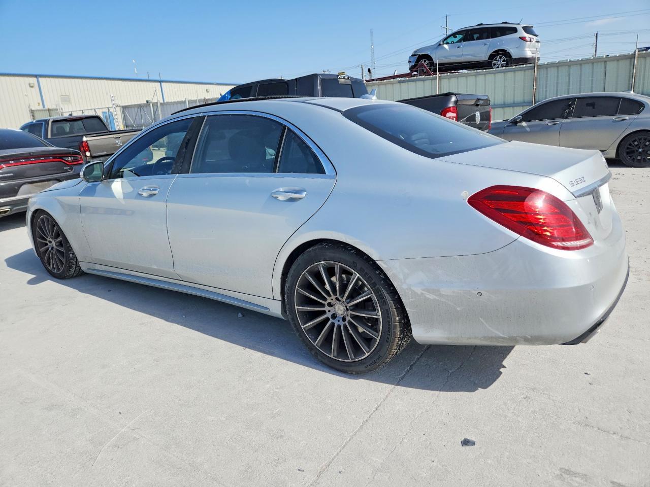 2015 Mercedes-Benz S 550 - zdjęcie 2