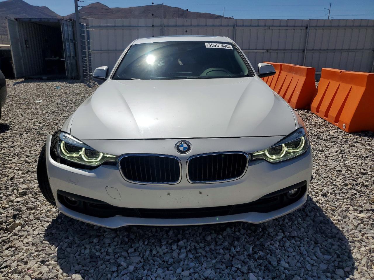 2018 BMW 320 I - zdjęcie 5