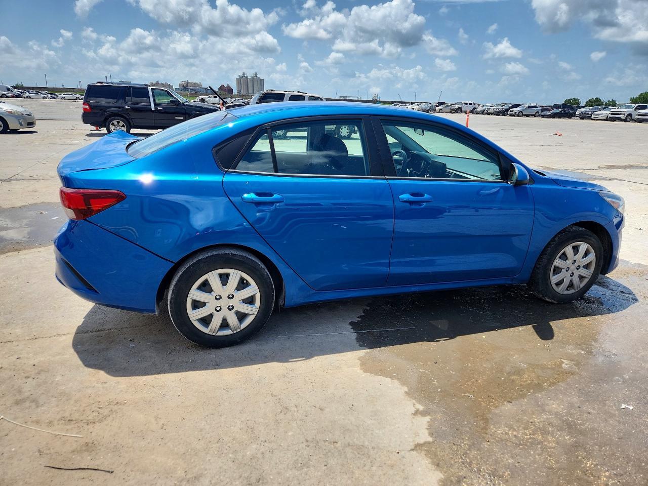 2023 Kia Rio S - zdjęcie 3
