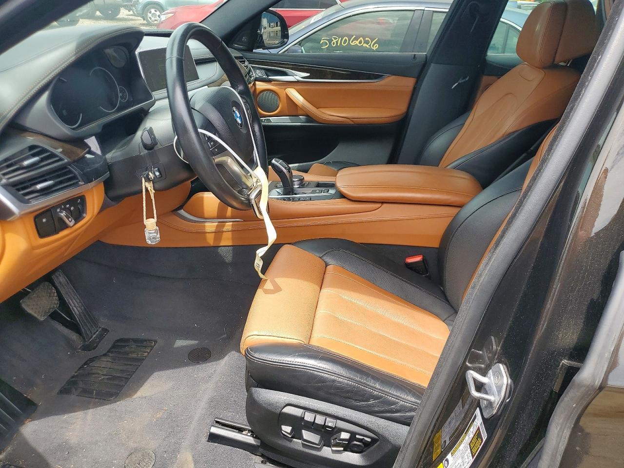 2017 BMW X6 xDrive35I - zdjęcie 7