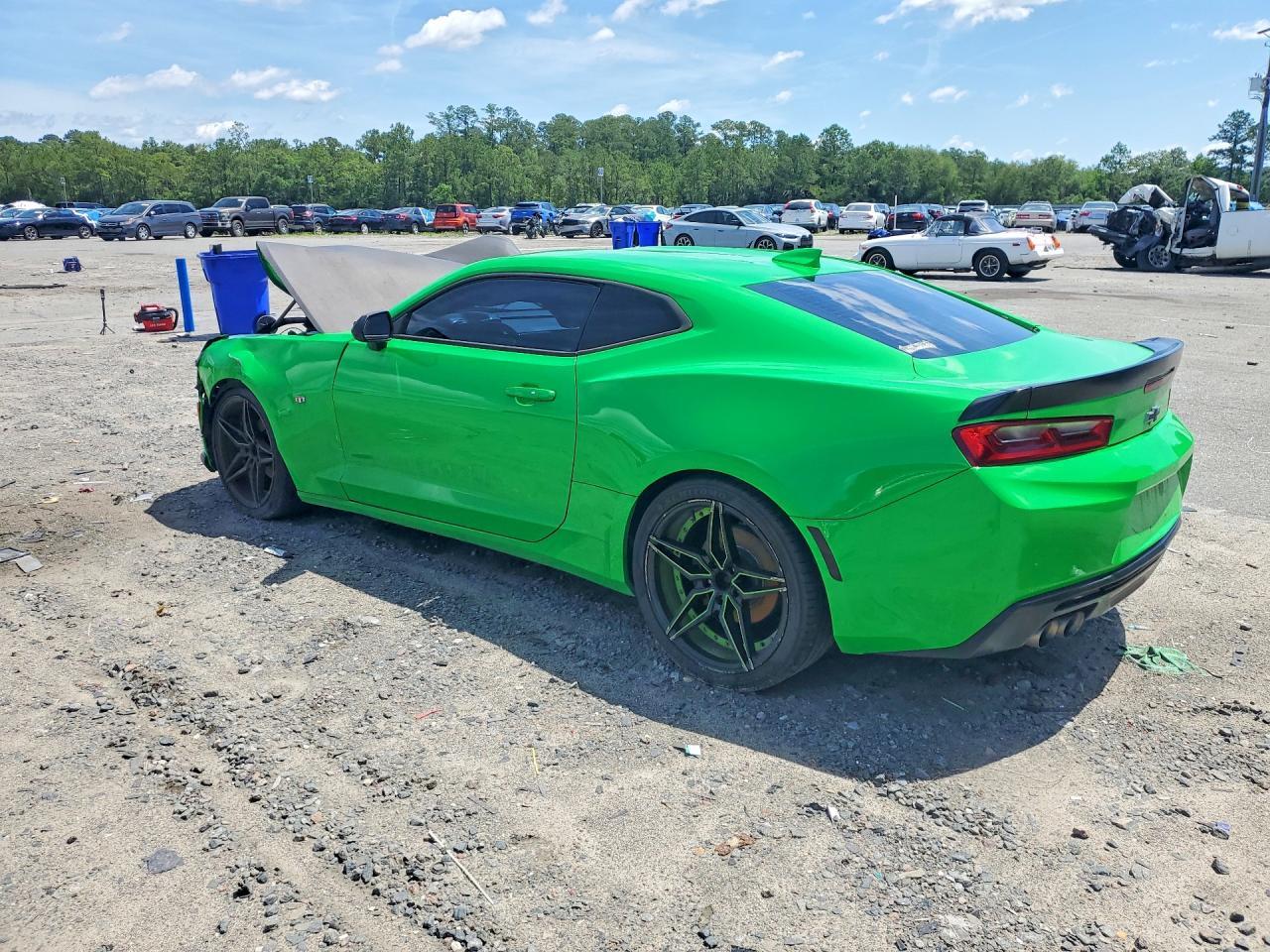 2017 Chevrolet Camaro Ls - zdjęcie 2