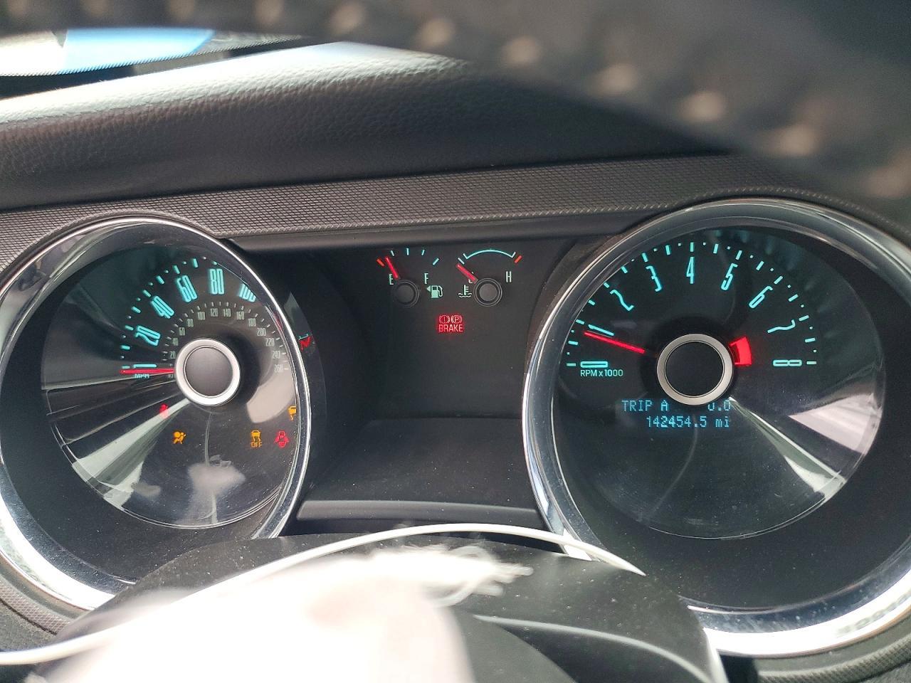 2014 Ford Mustang - zdjęcie 9