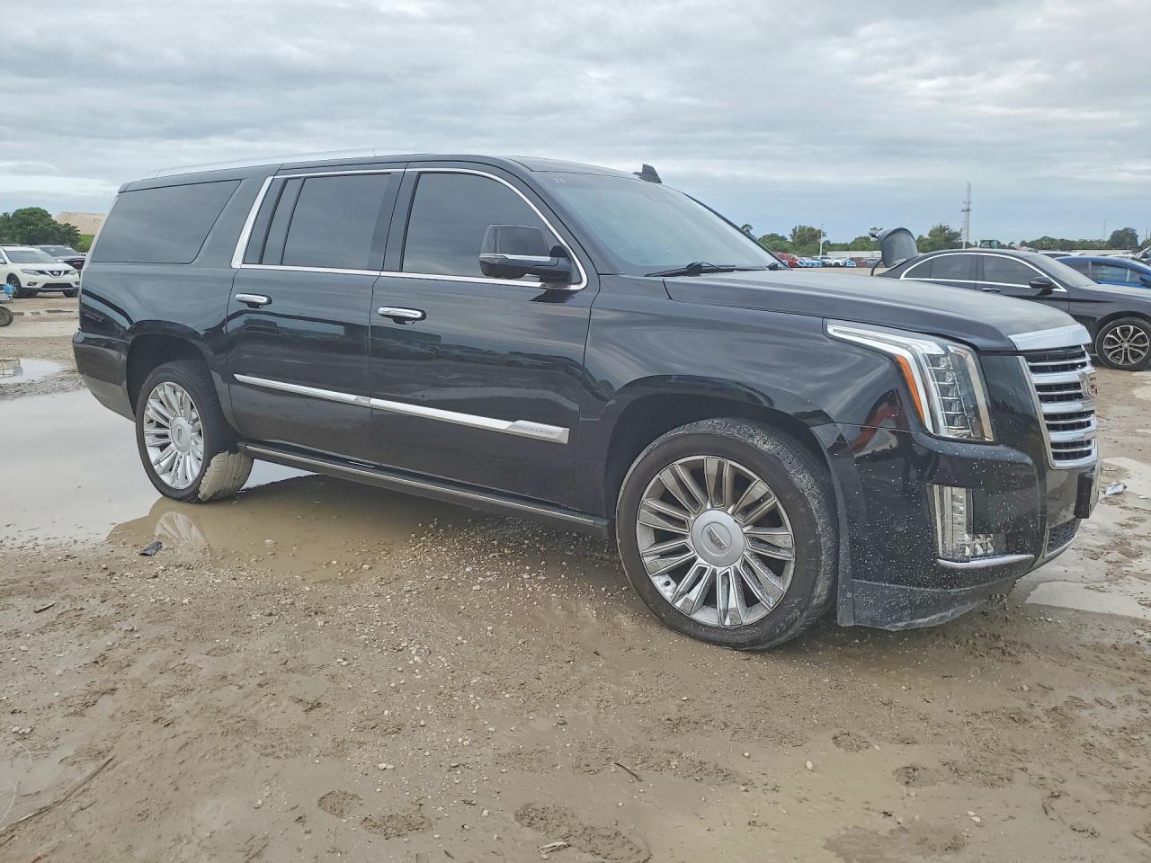 2018 Cadillac Escalade Esv Platinum - zdjęcie 4