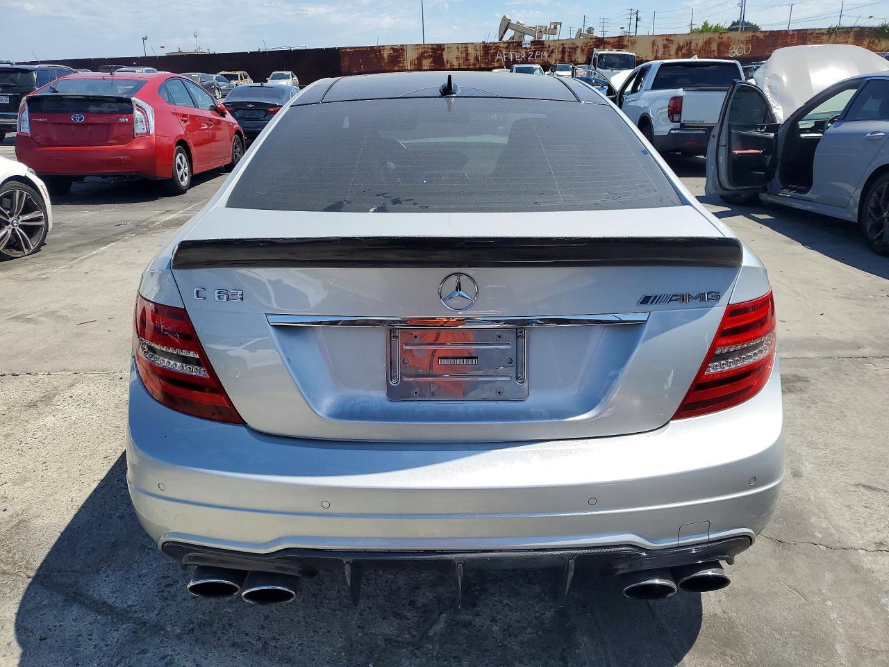 2014 Mercedes-Benz C 63 Amg - zdjęcie 6