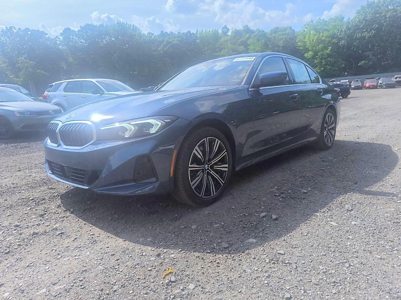2026 BMW 330Xi - zdjęcie główne