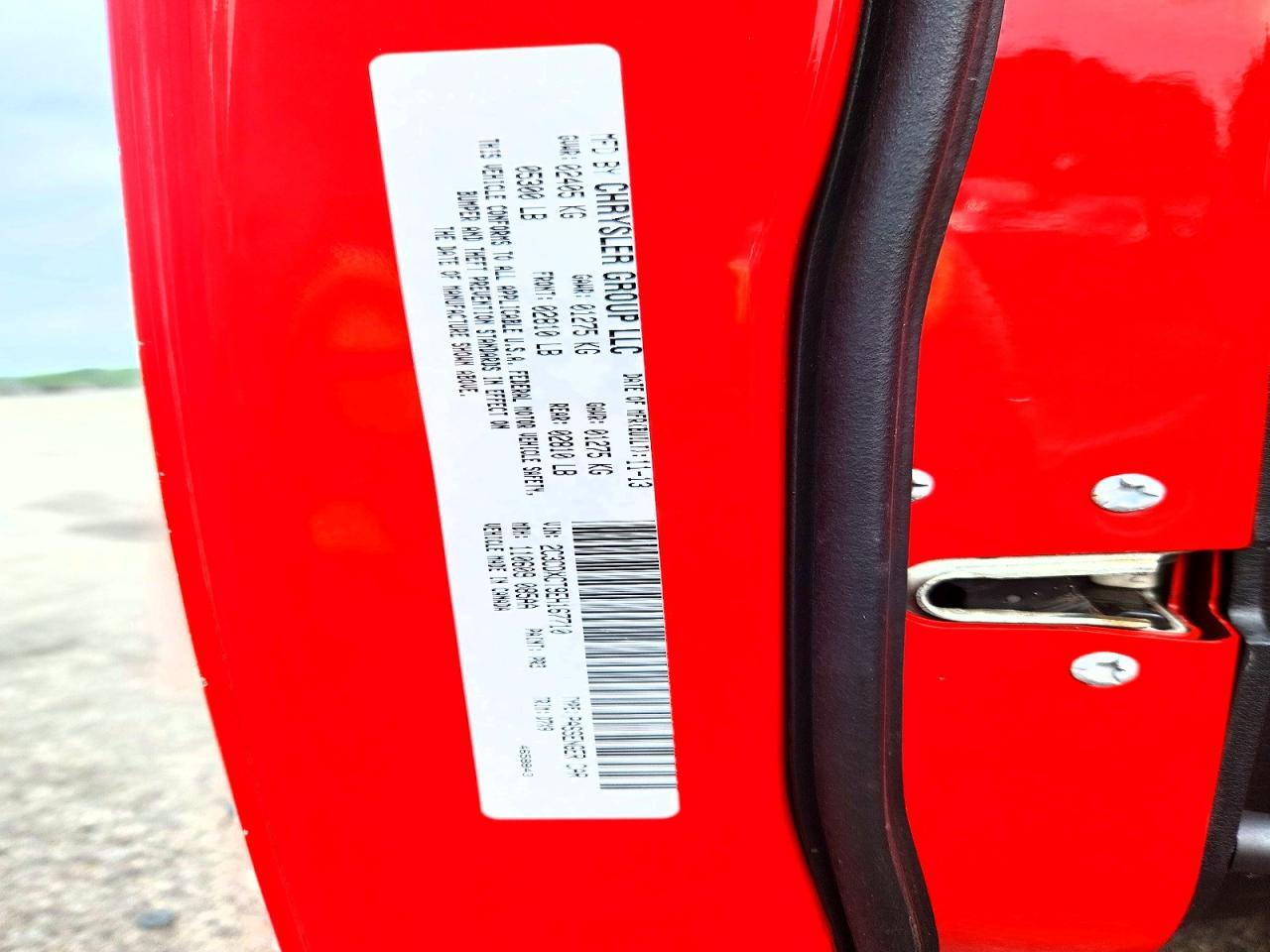 2014 Dodge Charger R - zdjęcie 12