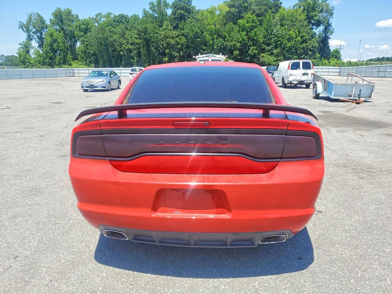 2013 Dodge Charger R - zdjęcie 6