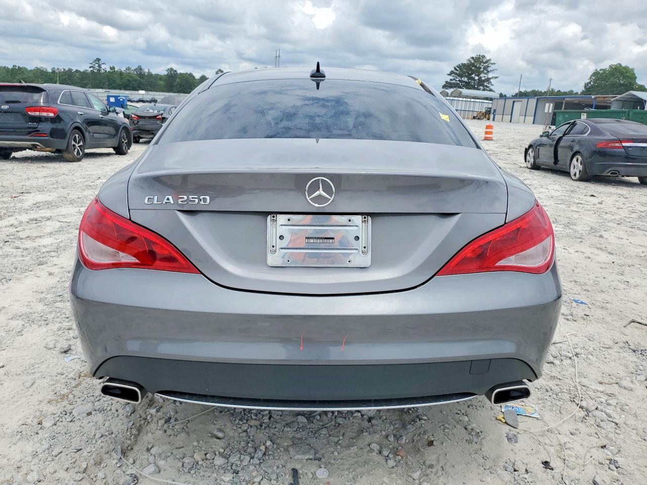 2016 Mercedes-Benz Cla 250 - zdjęcie 6