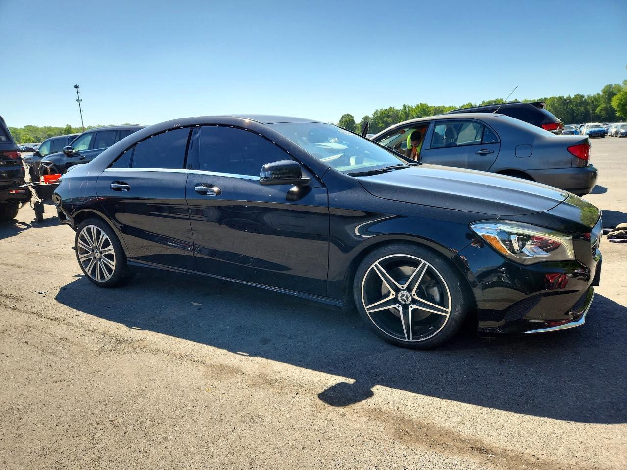 2018 Mercedes-Benz Cla 250 - zdjęcie 4