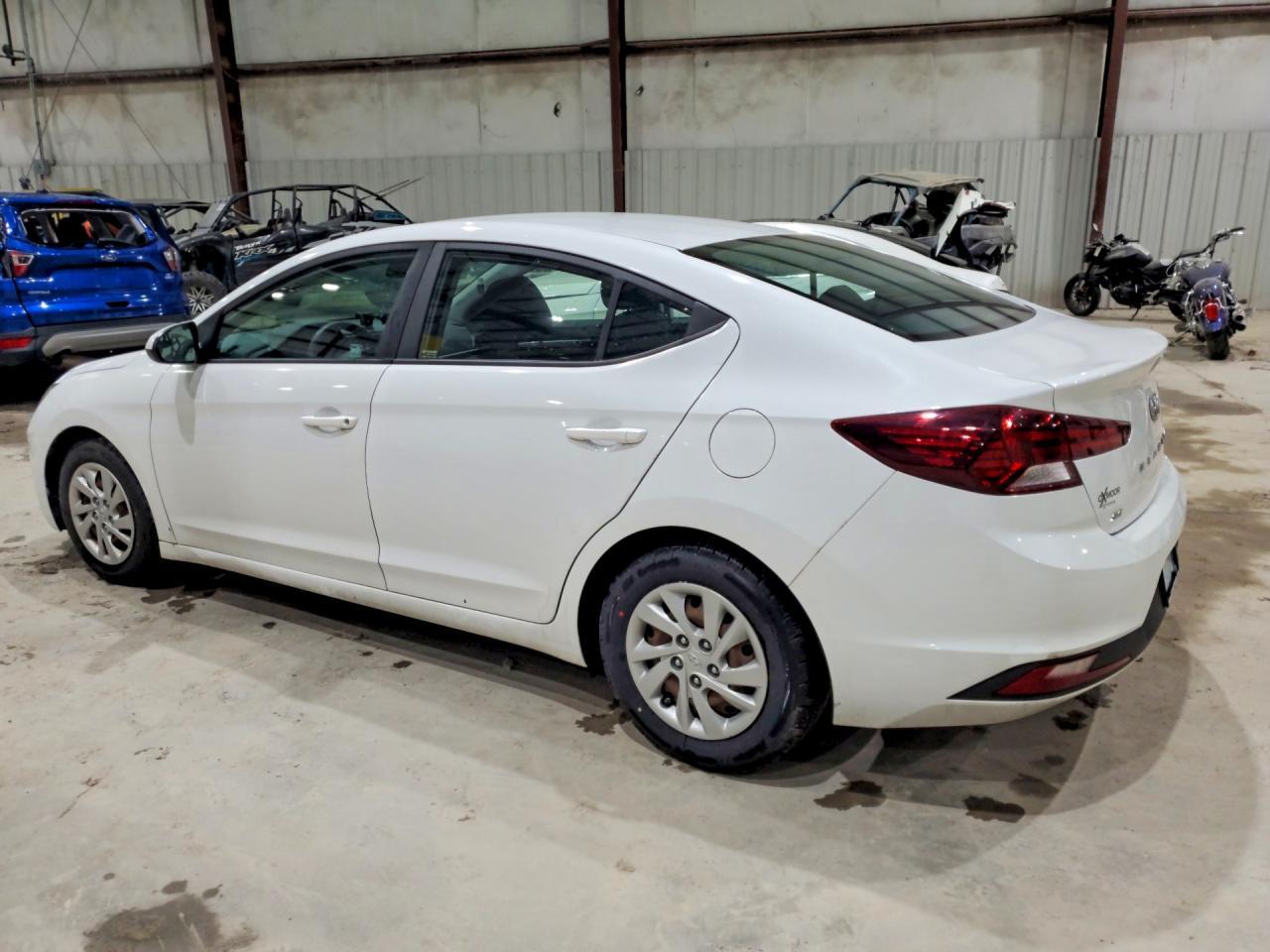 2019 Hyundai Elantra Se - zdjęcie 2
