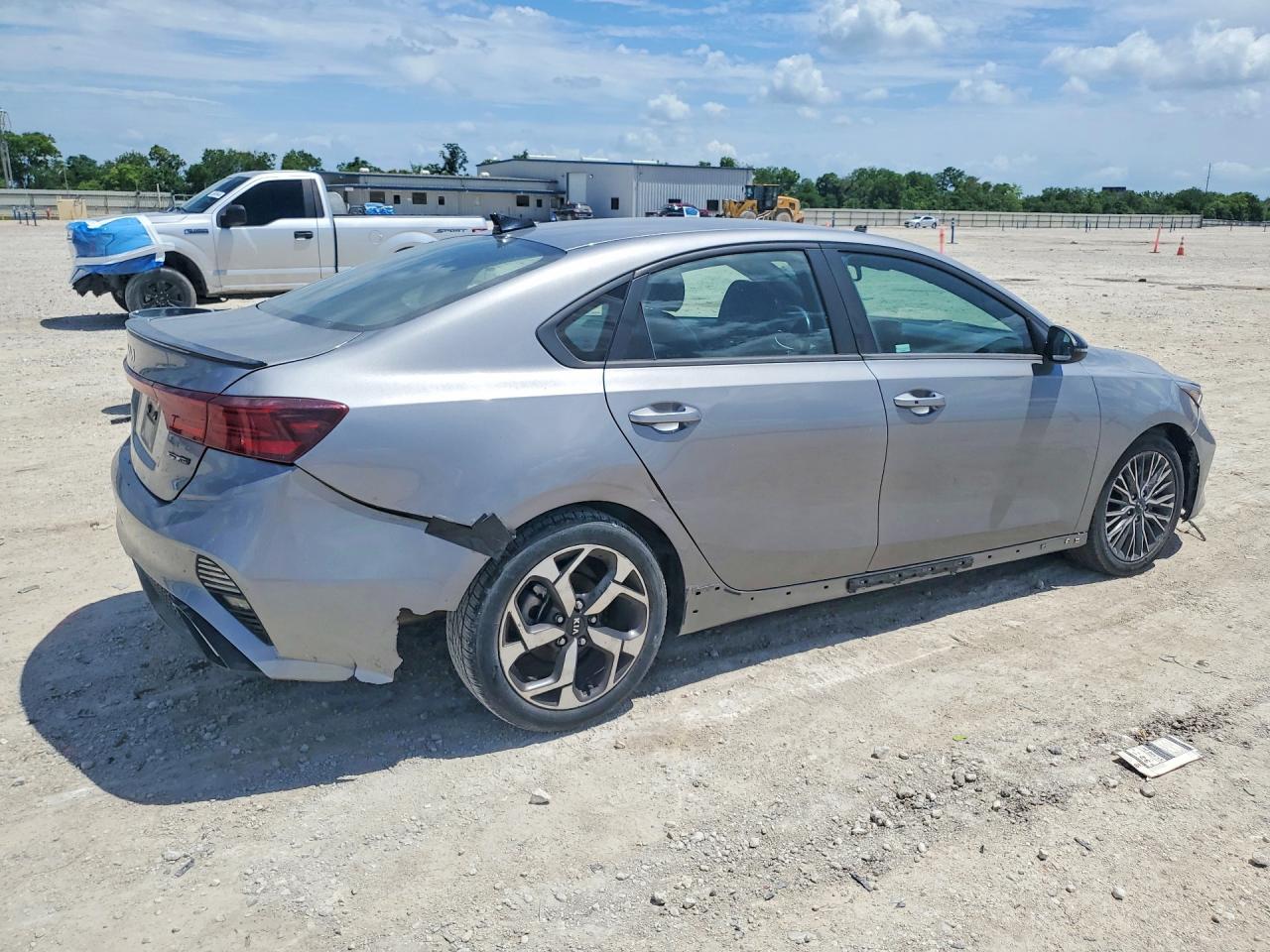 2023 Kia Forte Gt Line - zdjęcie 3