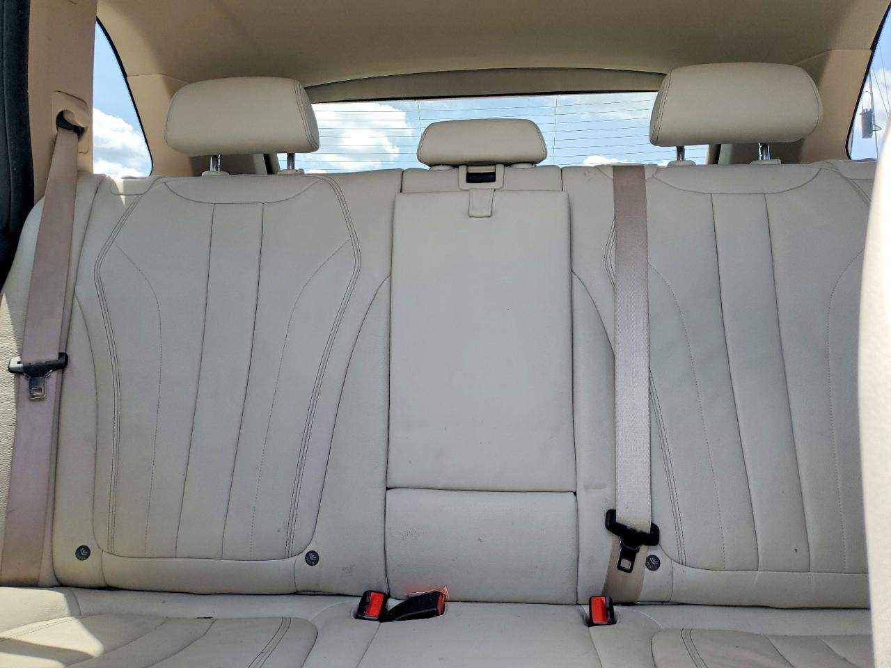 2016 BMW X5 xDrive35I - zdjęcie 10