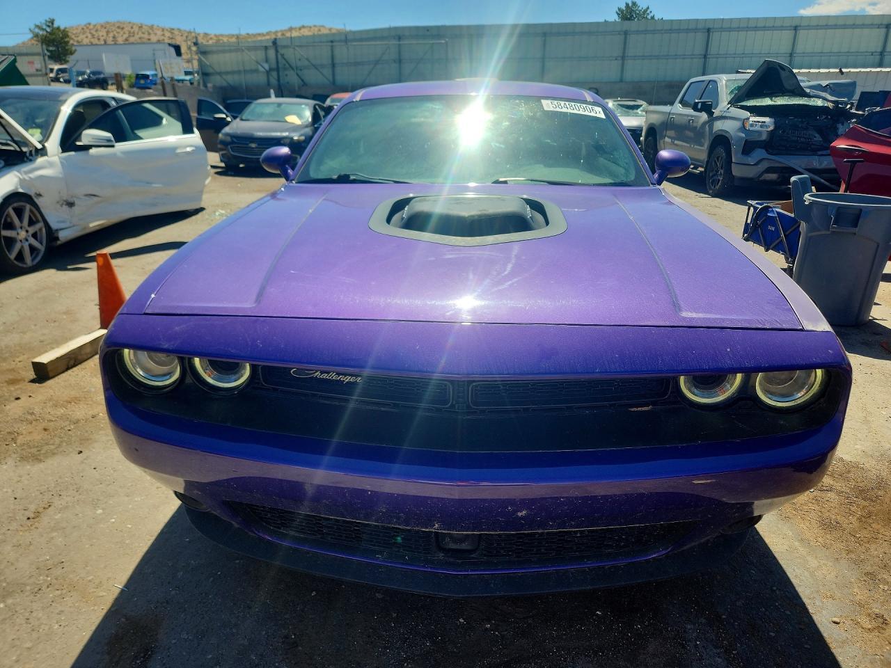 2016 Dodge Challenger R/T - zdjęcie 5