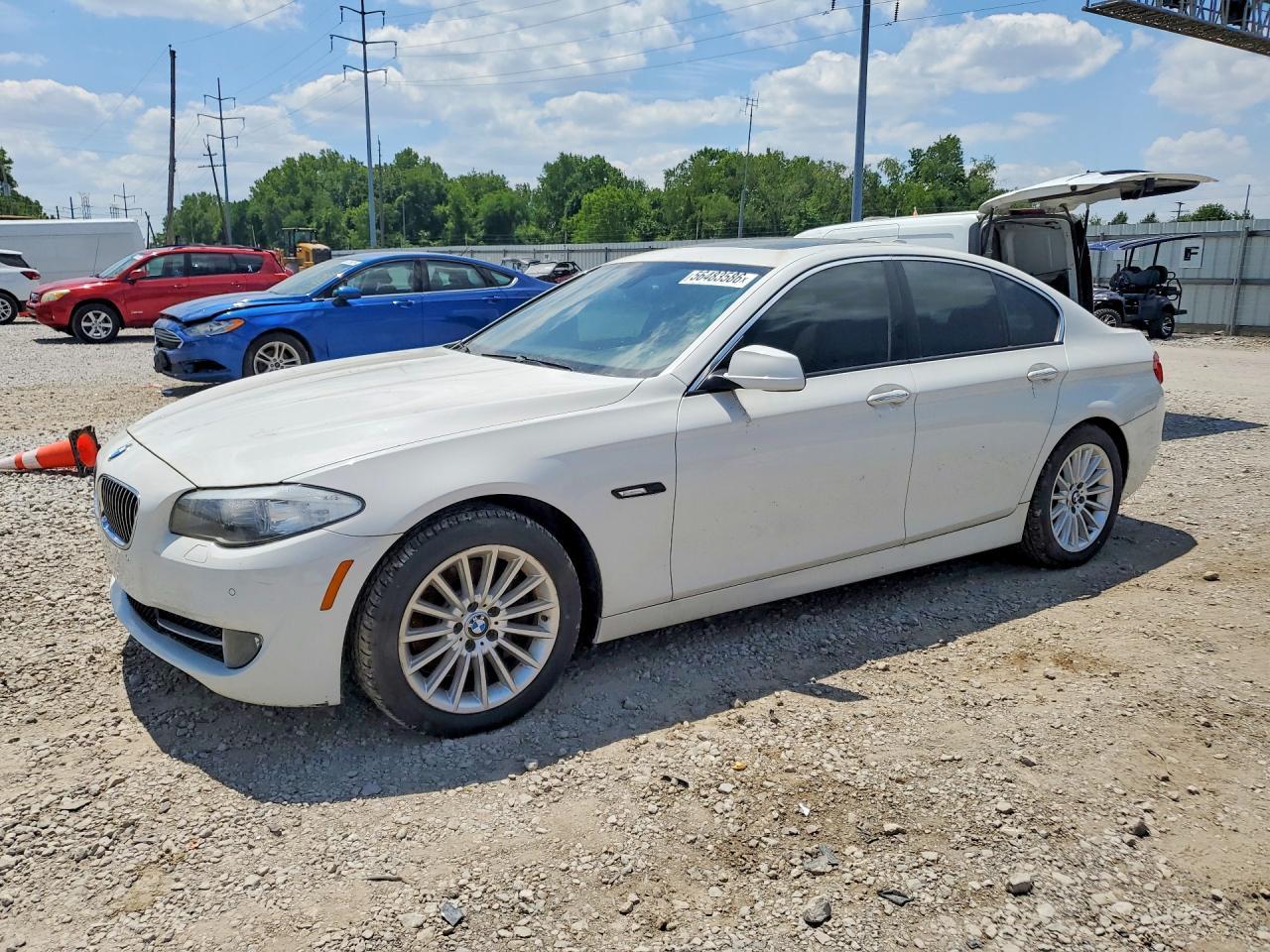 2013 BMW 535 Xi - zdjęcie główne