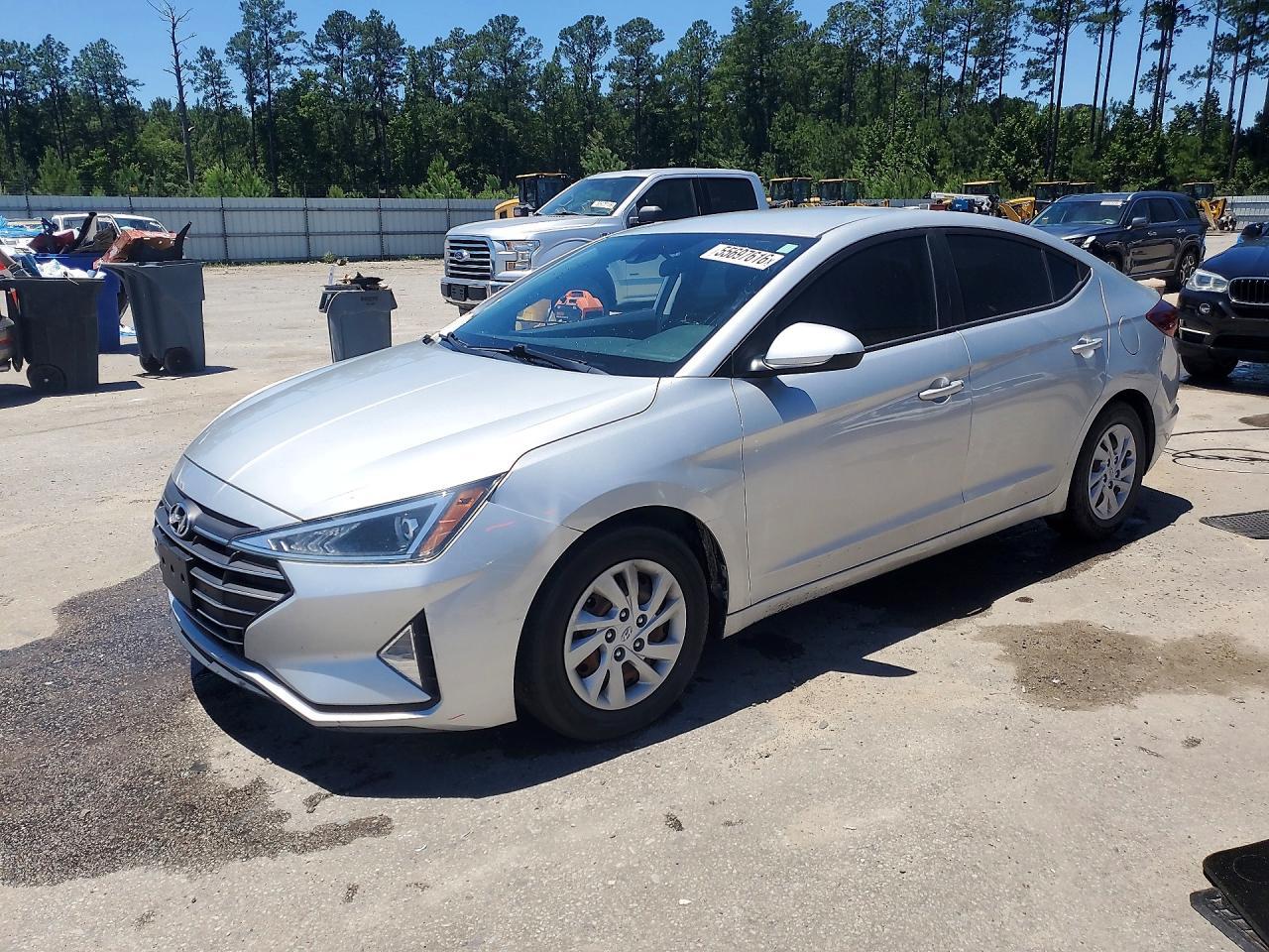 2020 Hyundai Elantra Se - zdjęcie główne