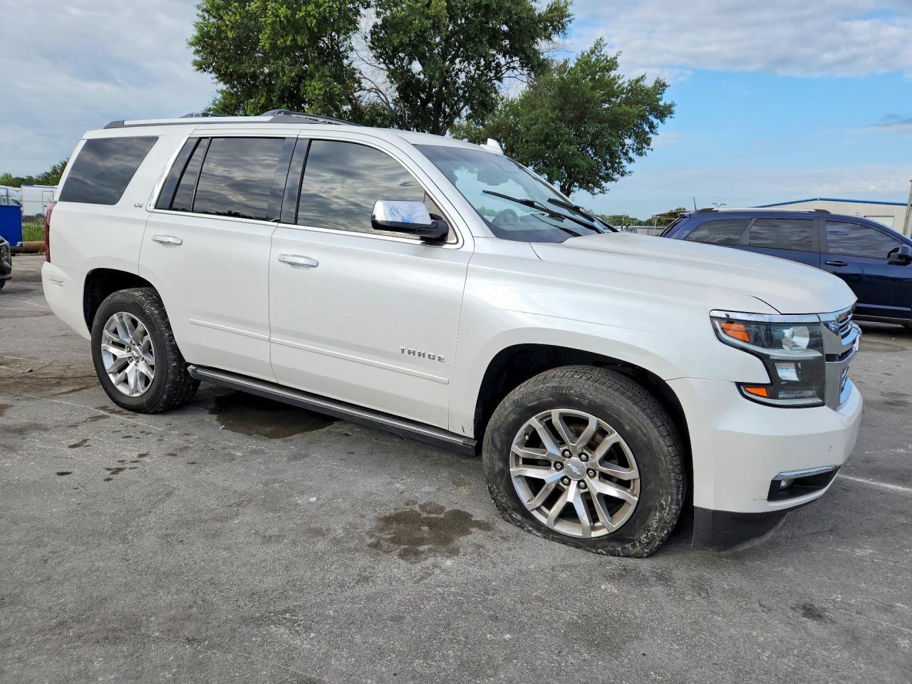 2016 Chevrolet Tahoe C1500 Ltz - zdjęcie 4