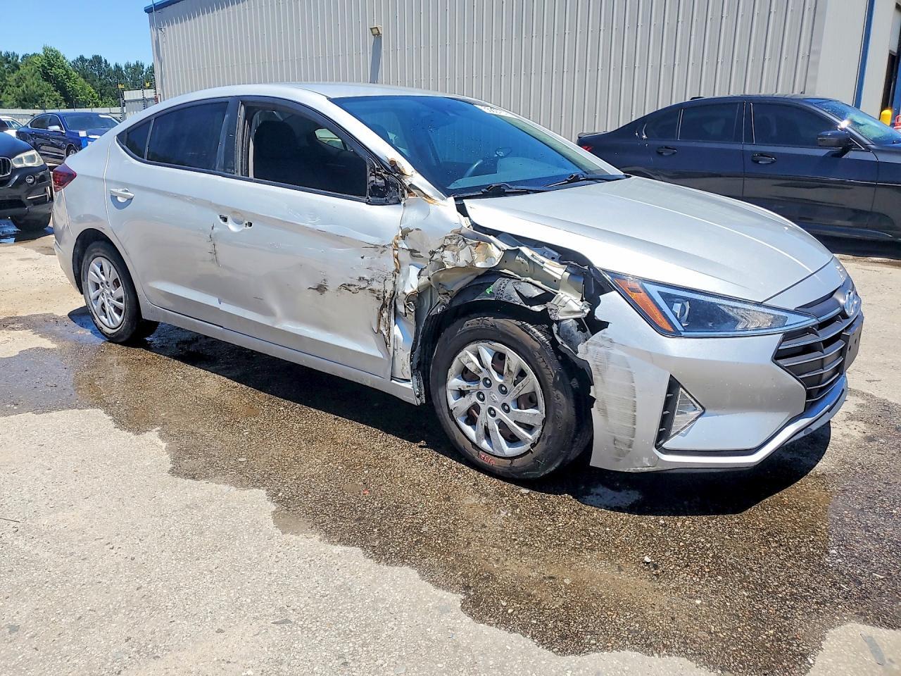 2020 Hyundai Elantra Se - zdjęcie 4