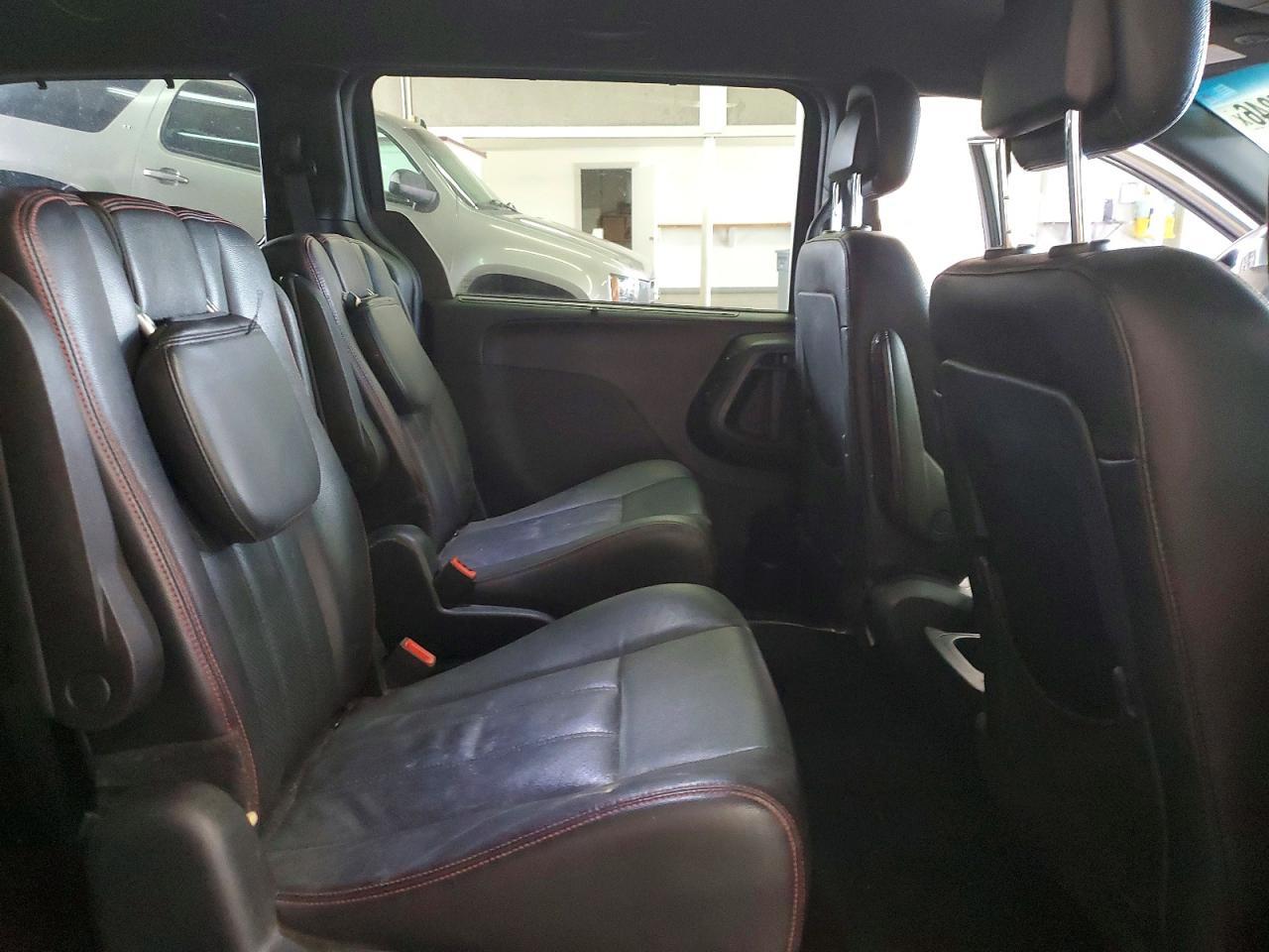 2017 Dodge Grand Caravan Gt - zdjęcie 11