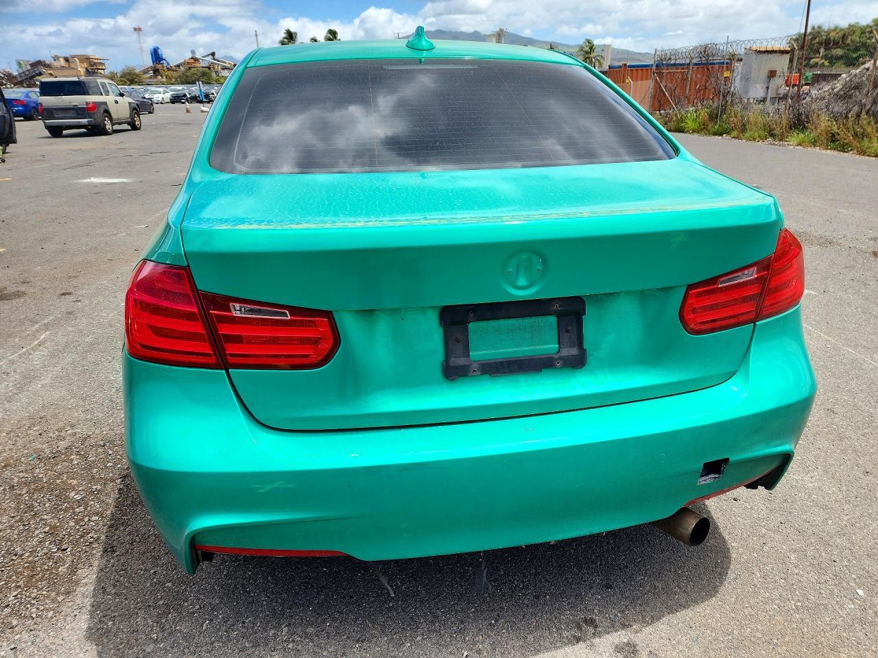 2014 BMW 335 I - zdjęcie 6