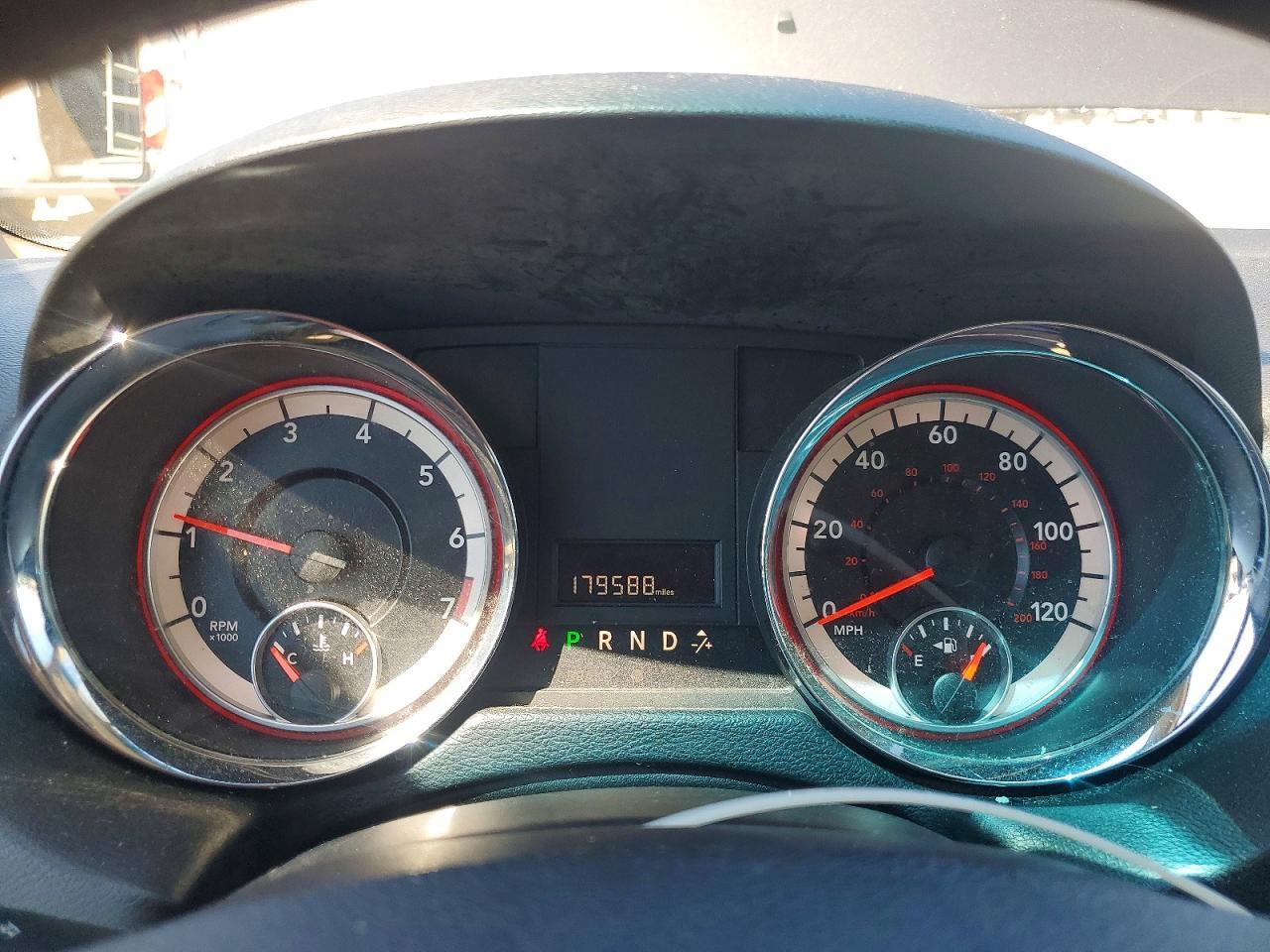 2016 Dodge Grand Caravan Sxt - zdjęcie 9