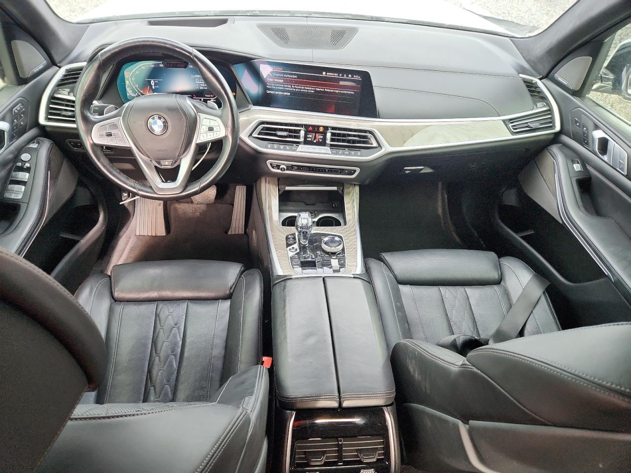 2021 BMW X7 xDrive40I - zdjęcie 8