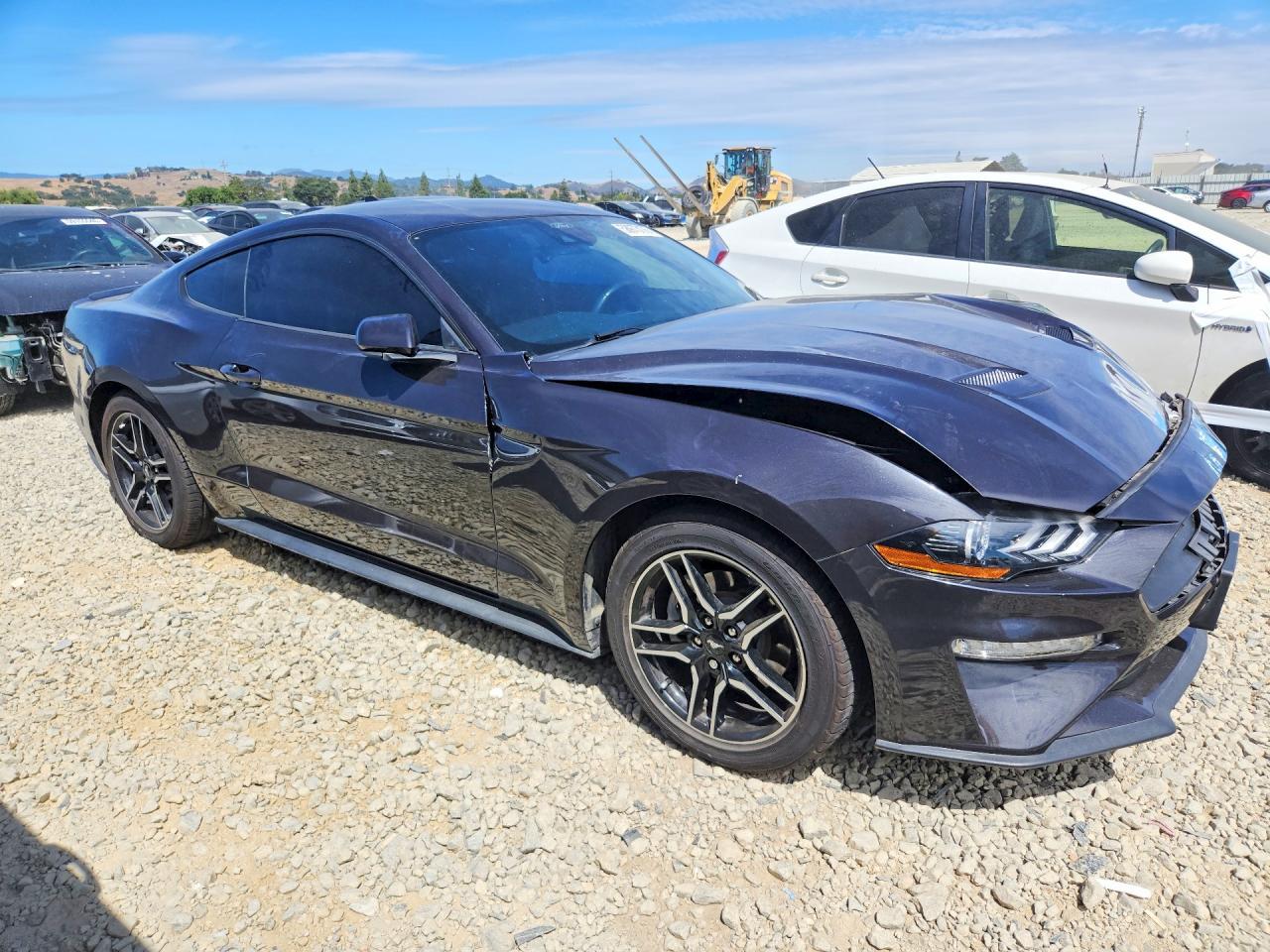2022 Ford Mustang - zdjęcie 4