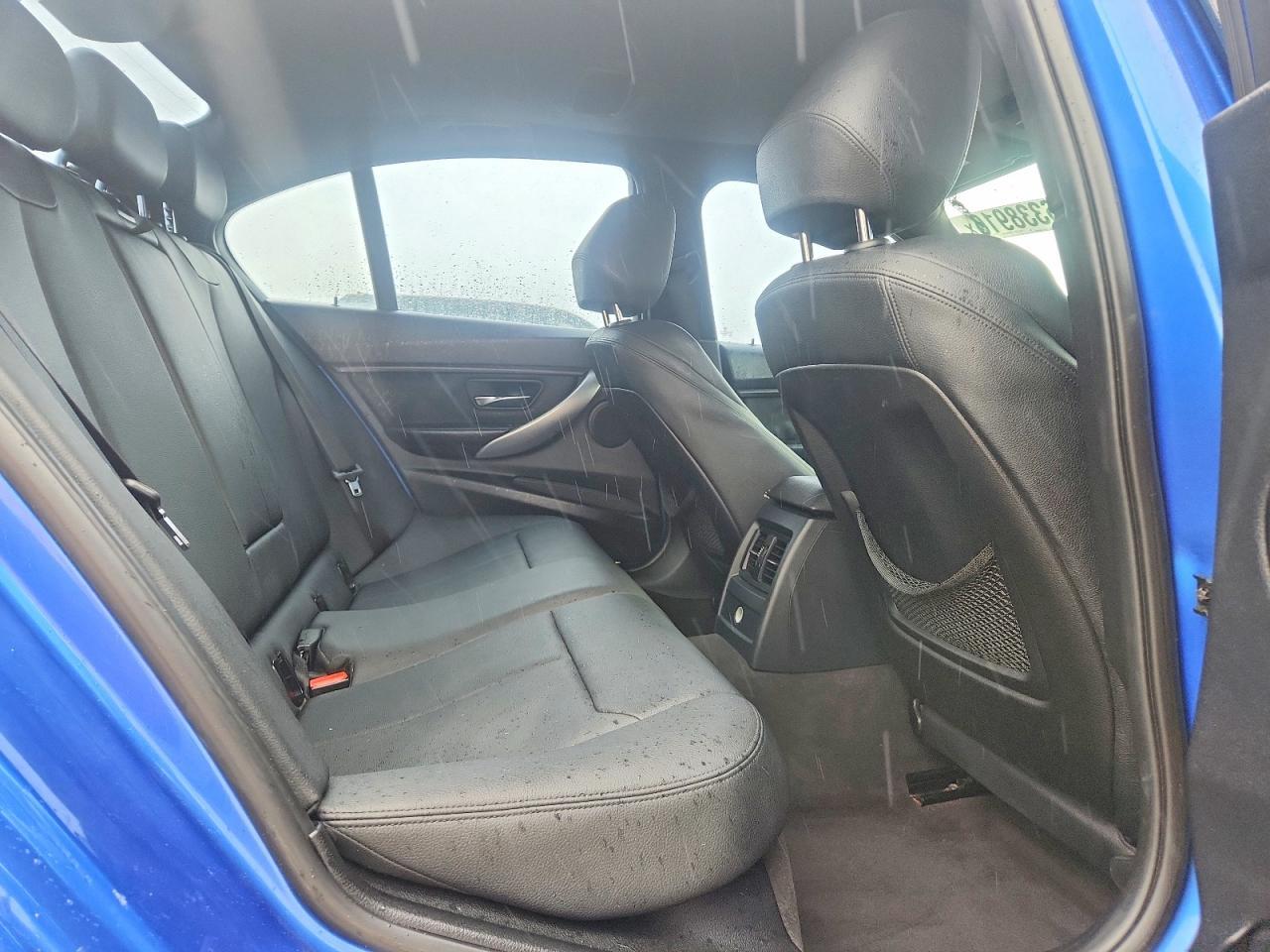 2013 BMW 328 I - zdjęcie 10