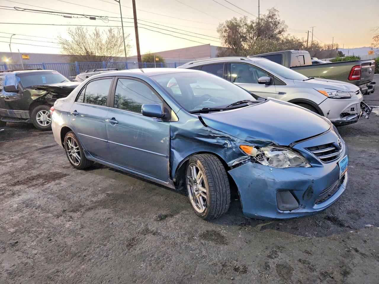 2013 Toyota Corolla - zdjęcie 4