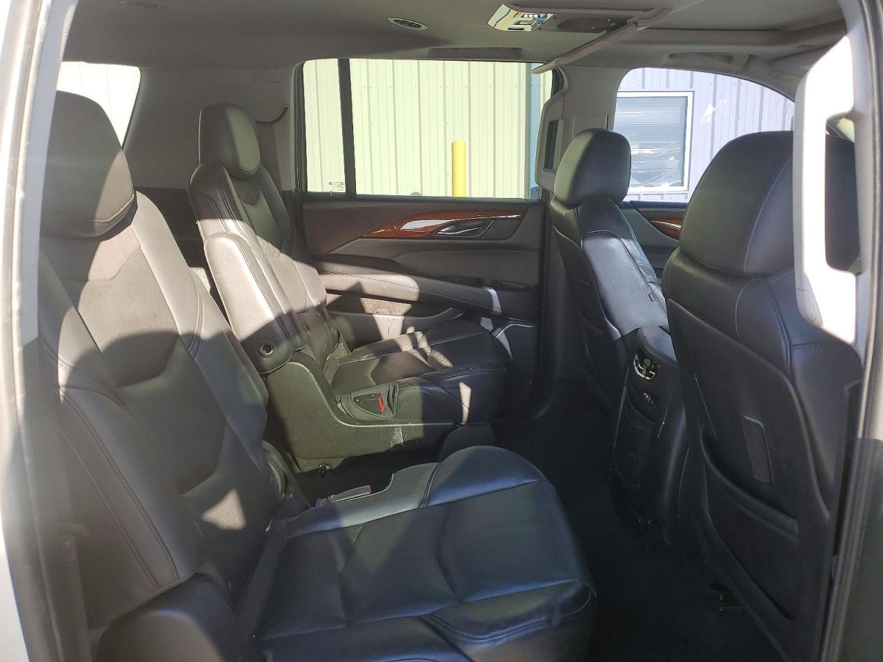 2015 Cadillac Escalade Esv Luxury - zdjęcie 11