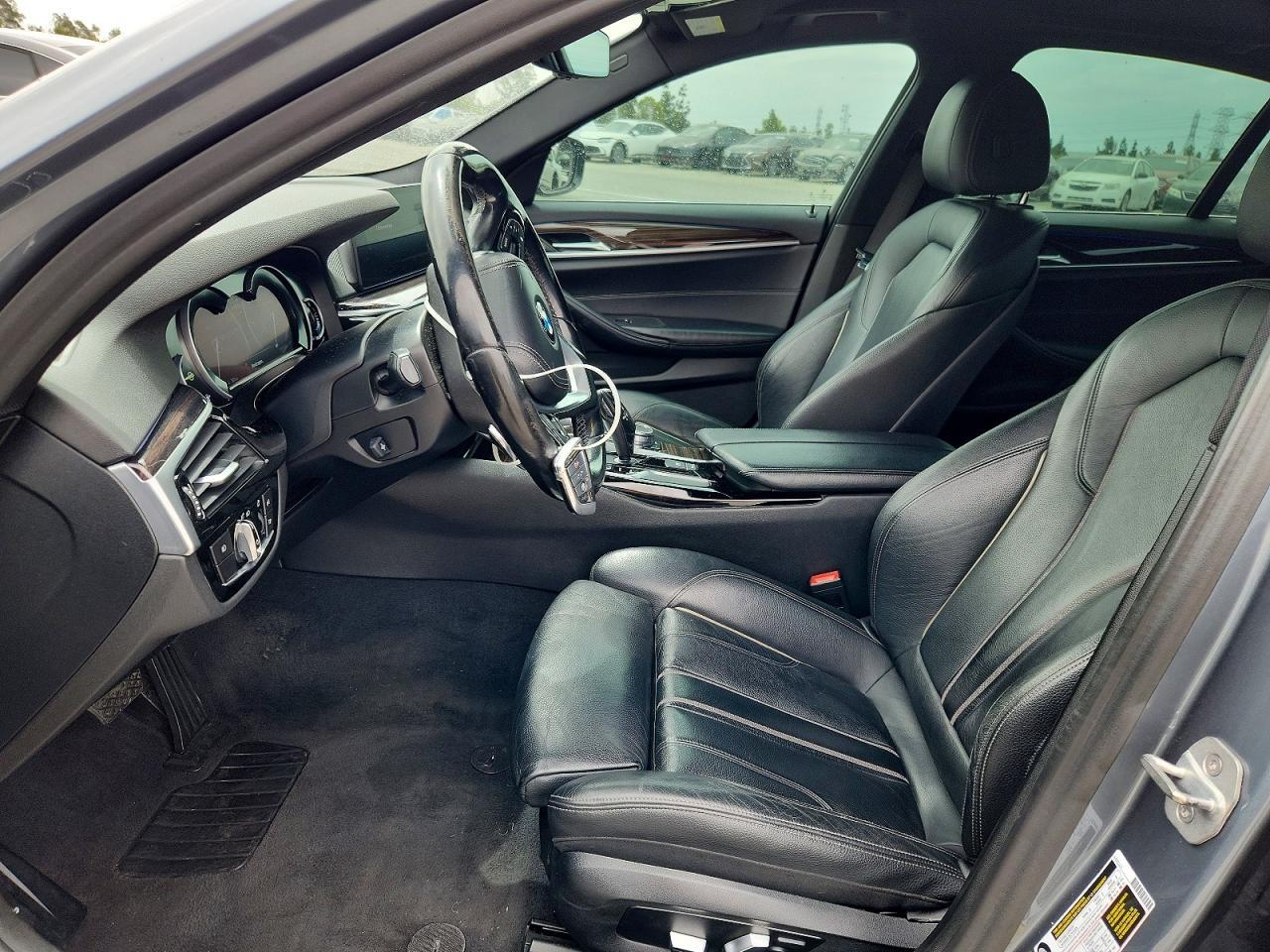 2017 BMW 530 I - zdjęcie 7