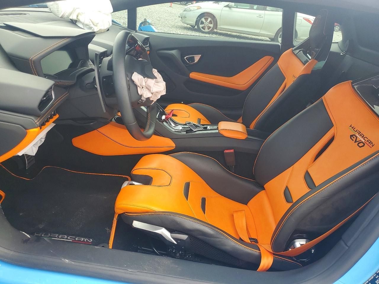 2021 Lamborghini Huracan Evo - zdjęcie 7
