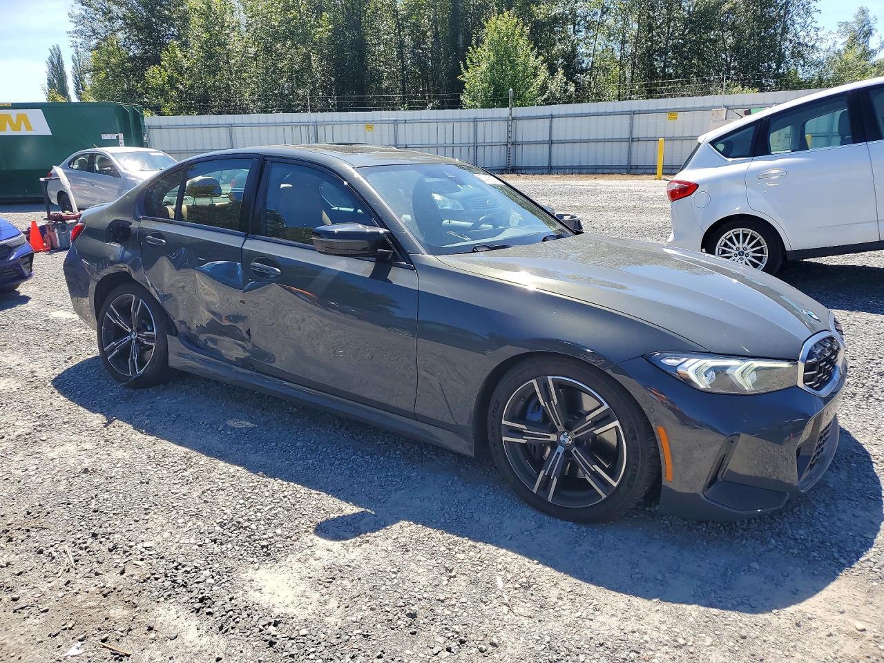 BMW M3 - zdjęcie 4